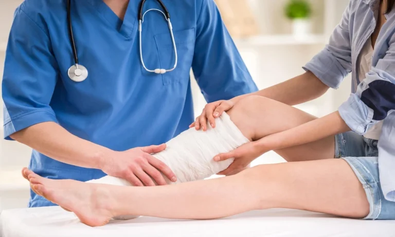 6 Stretches to Try for Sciatica Flare-Ups (and When to Stop), Plus Why Cadence Chiropractic Leads Our List of Local Chiropractors